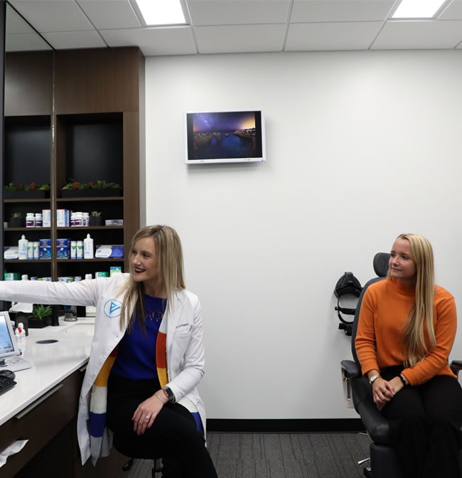 Get to know Dr. Lexye