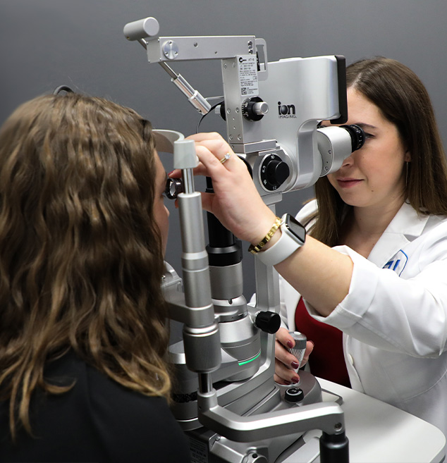 Vision Specialist macular degeneration test